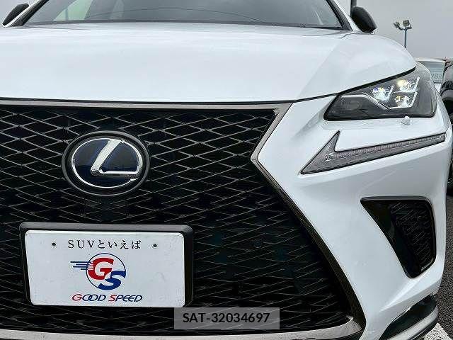 Lexus NX 2017-11 7358514-9