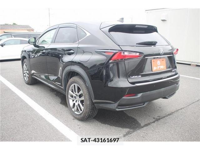 Lexus NX 2014-08 7358523-12