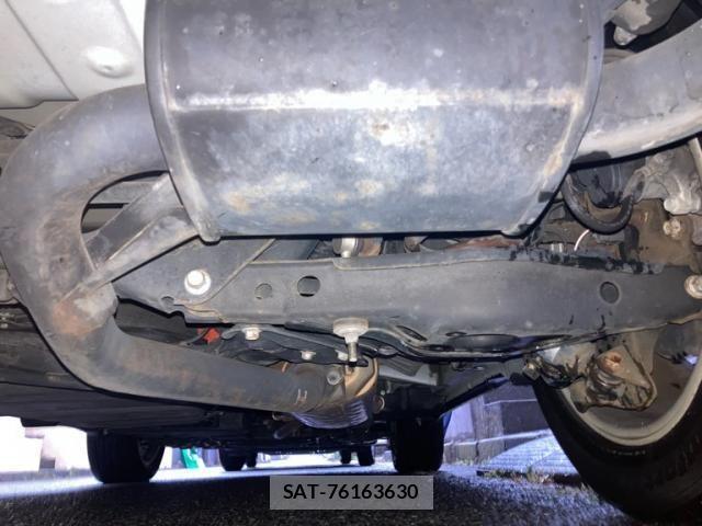 Lexus NX 2015-10 7358524-25