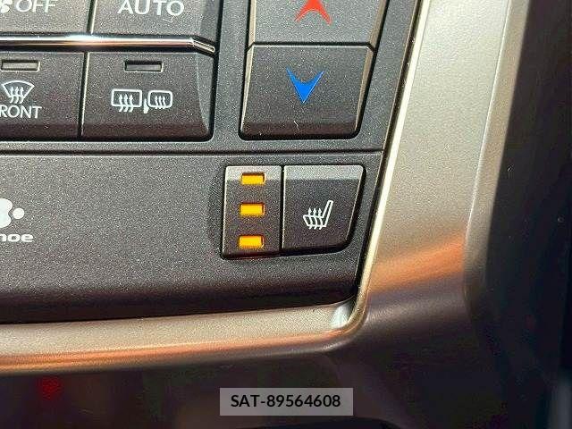 Lexus NX 2015-08 7358520-6