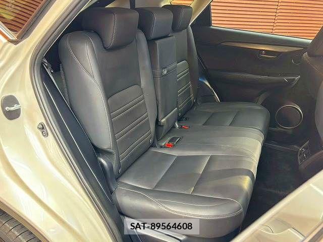 Lexus NX 2015-08 7358520-8