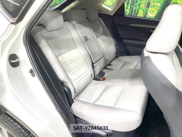 Lexus NX 2015-03 7392688-9