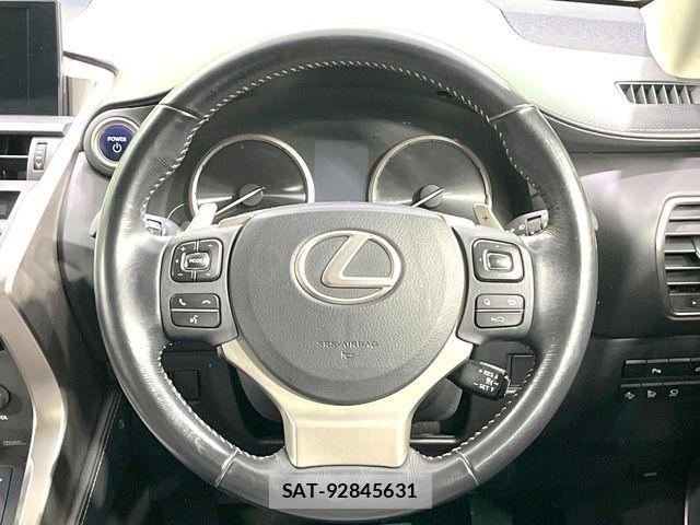 Lexus NX 2015-03 7392688-11