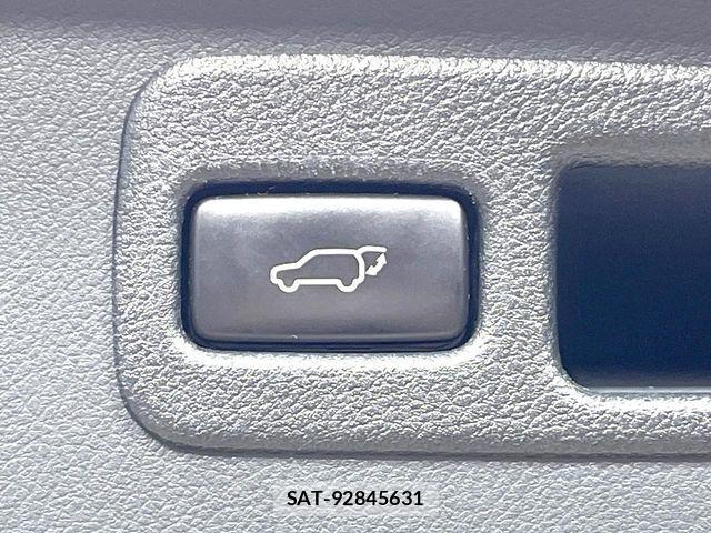 Lexus NX 2015-03 7392688-5