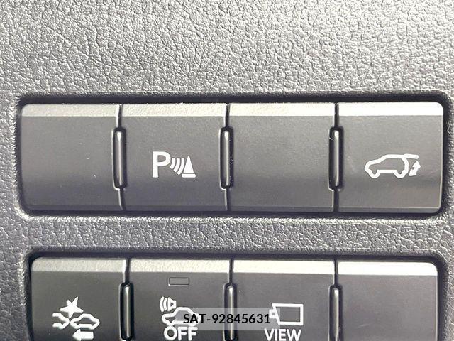 Lexus NX 2015-03 7392688-6