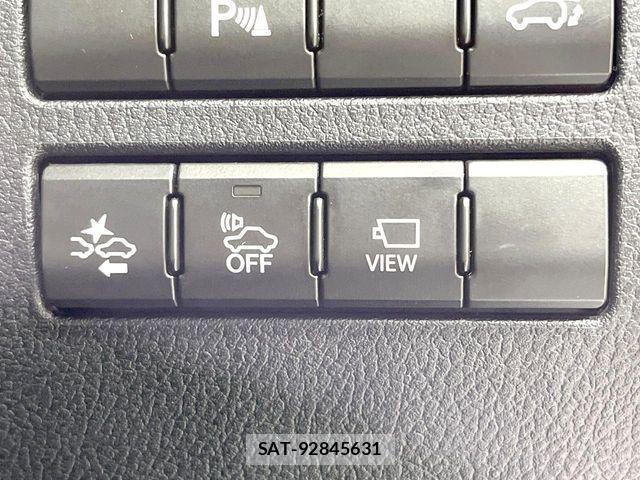 Lexus NX 2015-03 7392688-7