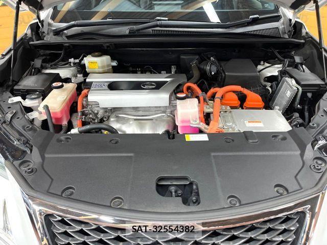 Lexus NX 2015-07 7392684-17