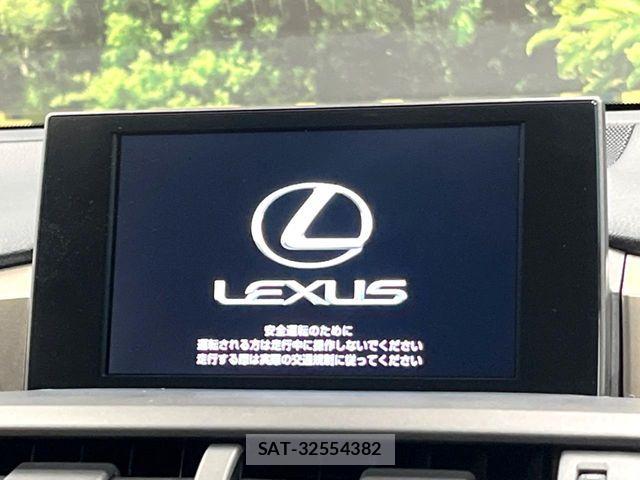 Lexus NX 2015-07 7392684-2