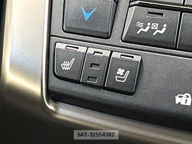 Lexus NX 2015-07 7392684-5