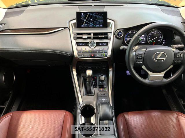 Lexus NX 2014-09 7455428-1