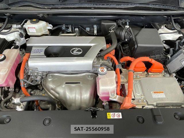 Lexus NX 2019-07 7501294-17