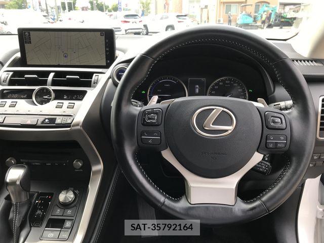Lexus NX 2020-04 7501296-18