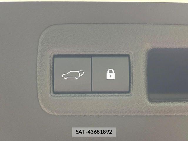 Lexus NX 2020-08 7617688-5