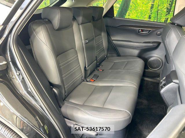 Lexus NX 2019-11 7725122-8