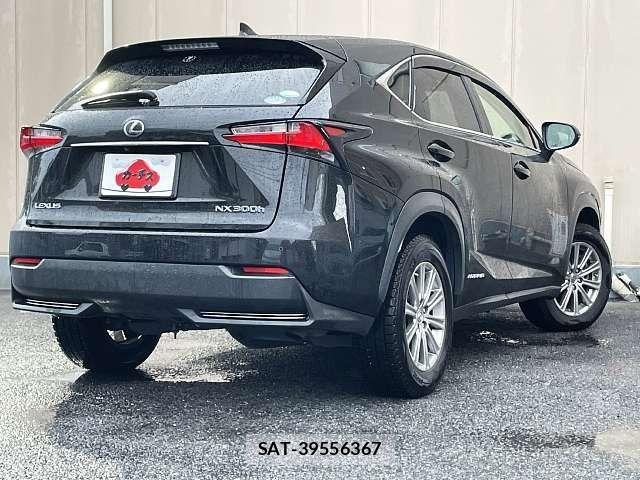 Lexus NX 2014-09 7786549-2
