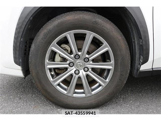 Lexus NX 2014-10 7877407-29