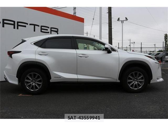 Lexus NX 2014-10 7877407-7