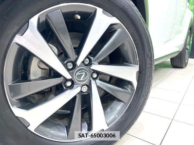 Lexus NX 2019-04 7902862-13