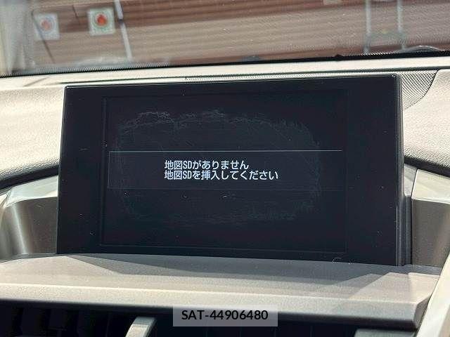 Lexus NX 2015-07 7962435-3
