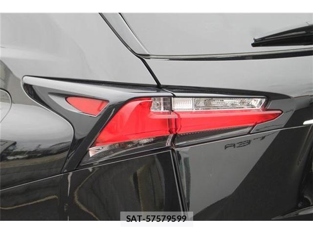 Lexus NX 2015-09 7962436-14
