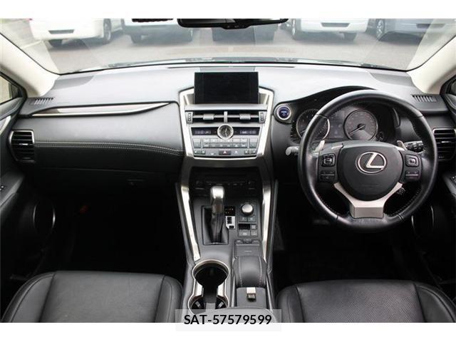 Lexus NX 2015-09 7962436-20