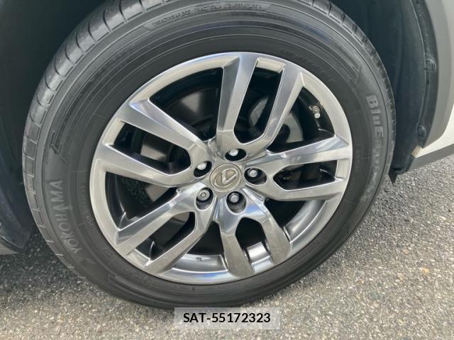 Lexus NX 2014-11 7962437-9