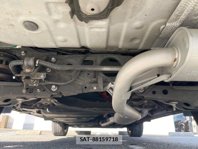 Lexus NX 2015-11 7979773-18