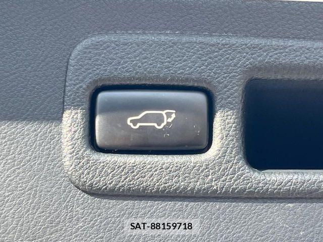 Lexus NX 2015-11 7979773-7