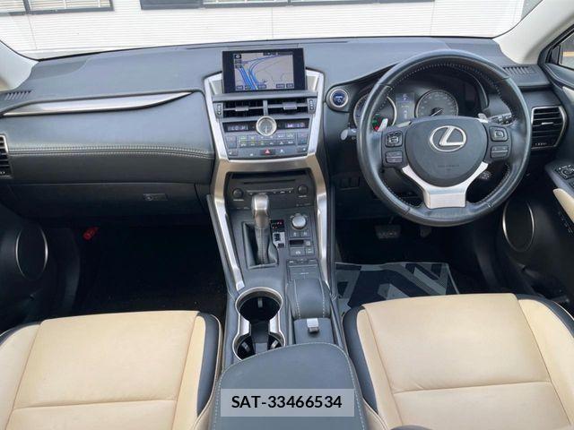Lexus NX 2015-09 8036458-1