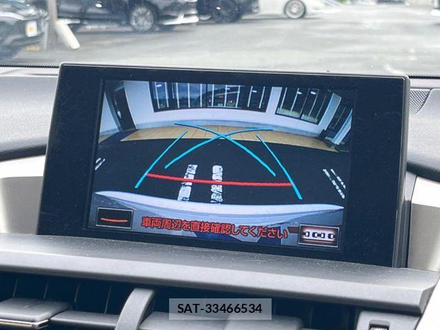 Lexus NX 2015-09 8036458-4