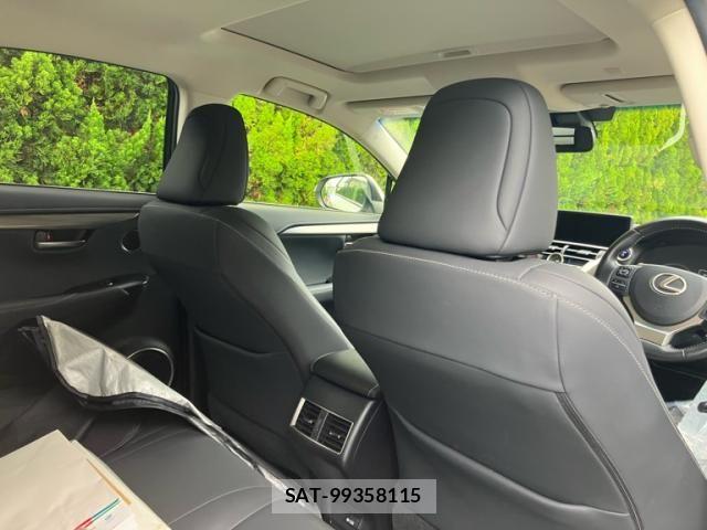 Lexus NX 2018-04 8036459-11