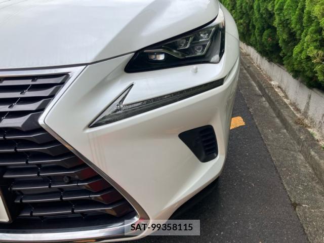Lexus NX 2018-04 8036459-2