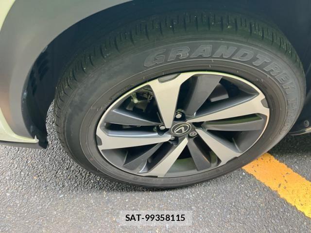 Lexus NX 2018-04 8036459-4