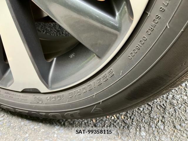 Lexus NX 2018-04 8036459-8