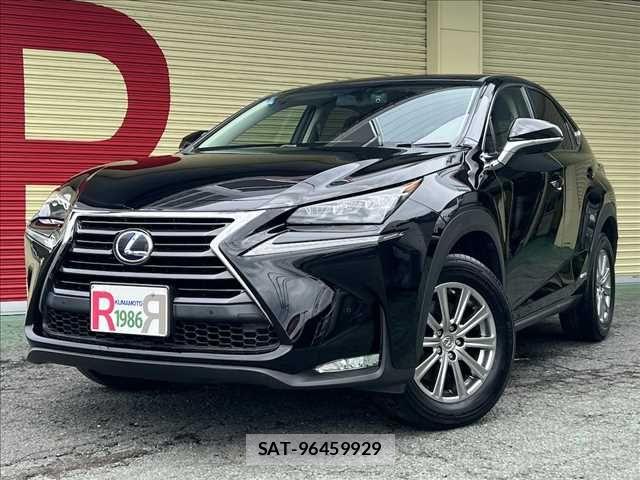 Lexus NX 2015-06 8036461-0