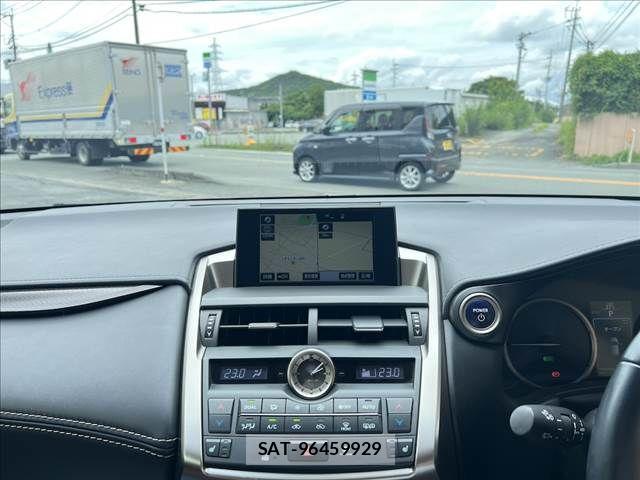 Lexus NX 2015-06 8036461-1