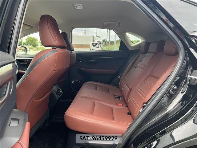 Lexus NX 2015-06 8036461-8
