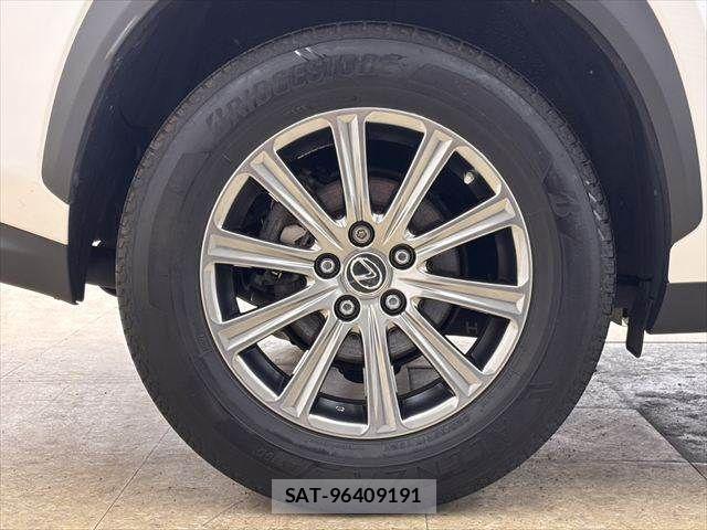 Lexus NX 2018-08 8074363-26