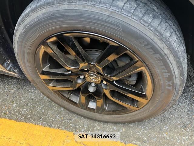Lexus NX 2015-04 8074365-8