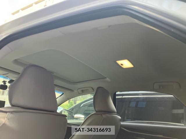 Lexus NX 2015-04 8074365-13