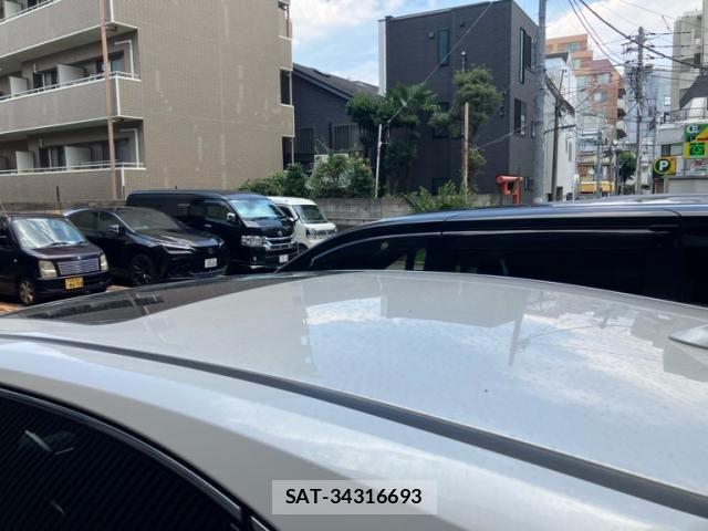 Lexus NX 2015-04 8074365-14