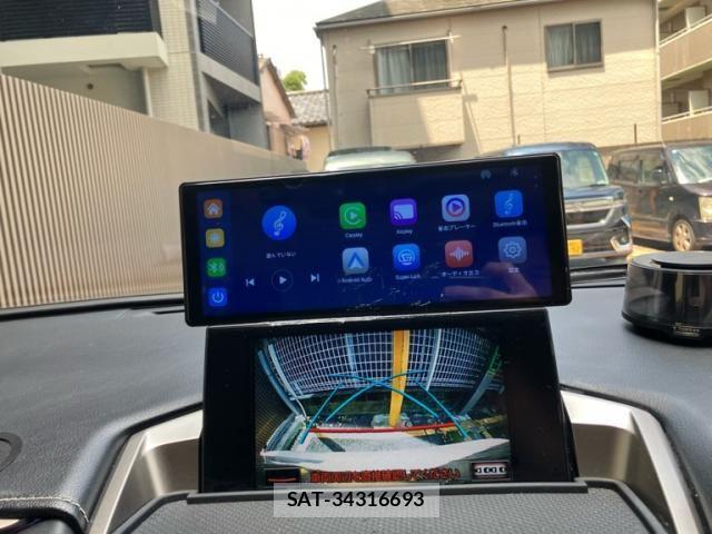 Lexus NX 2015-04 8074365-25