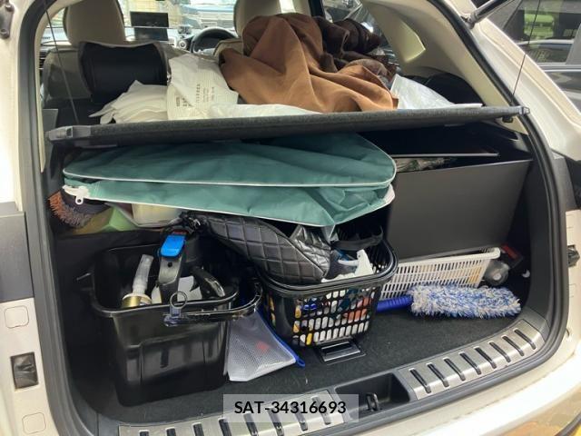 Lexus NX 2015-04 8074365-5