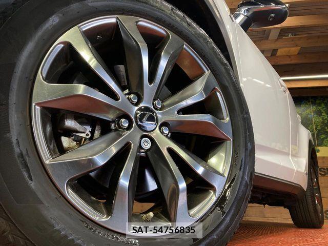 Lexus NX 2019-09 8146072-12
