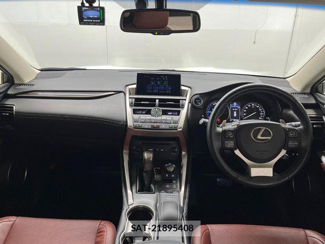Lexus NX 2016-07 8146074-1