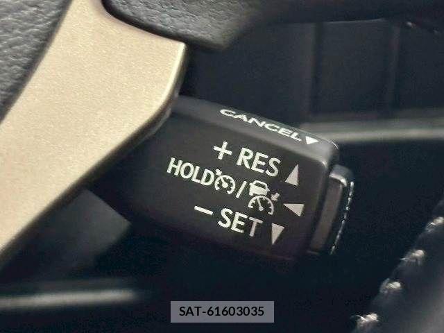 Lexus NX 2018-03 8146073-6