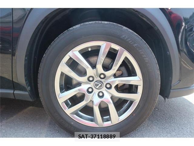 Lexus NX 2017-10 8158705-9
