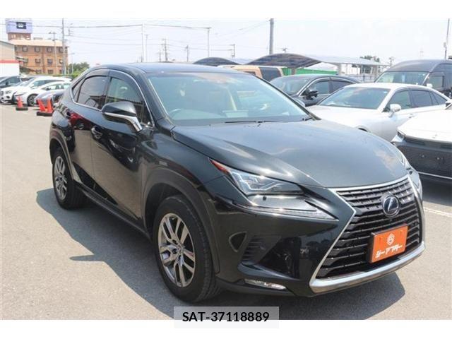 Lexus NX 2017-10 8158705-1