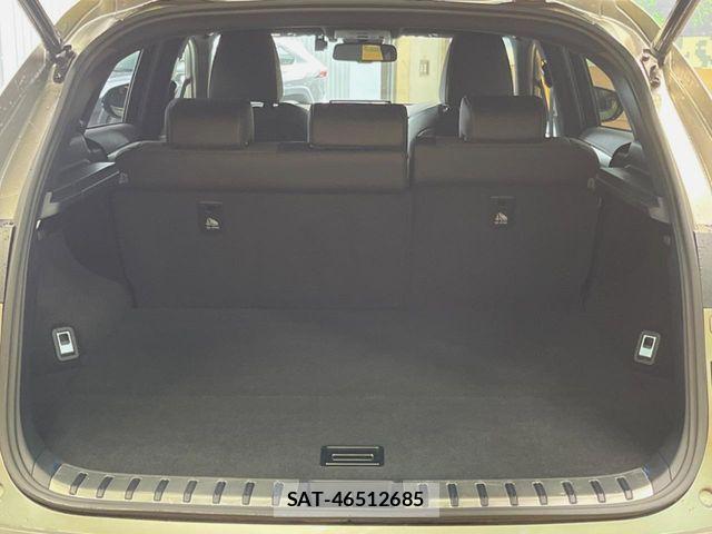 Lexus NX 2018-11 8208411-9