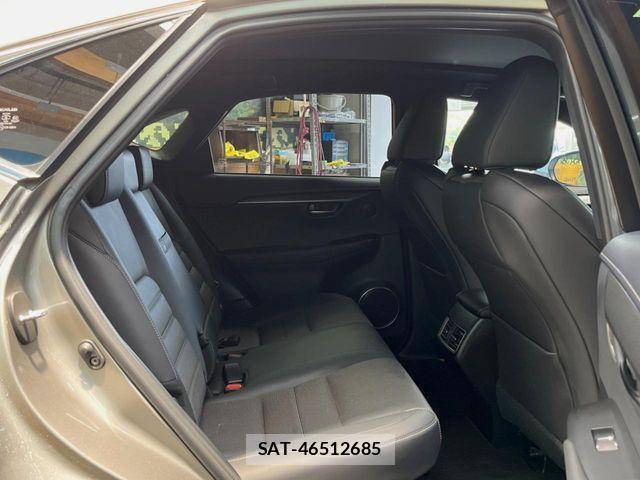 Lexus NX 2018-11 8208411-8